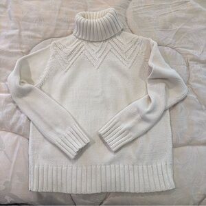 Nine & Co. Cream Turtleneck Sweater